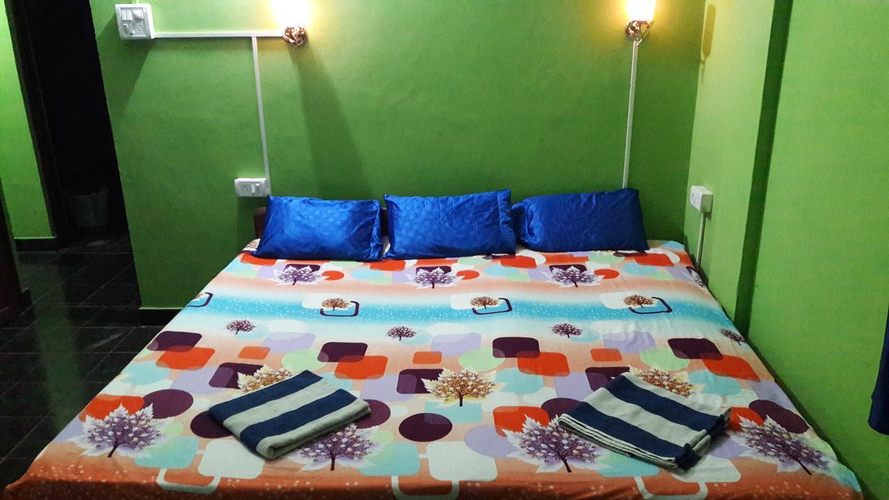 Savitri Guest House Arambol Extérieur photo