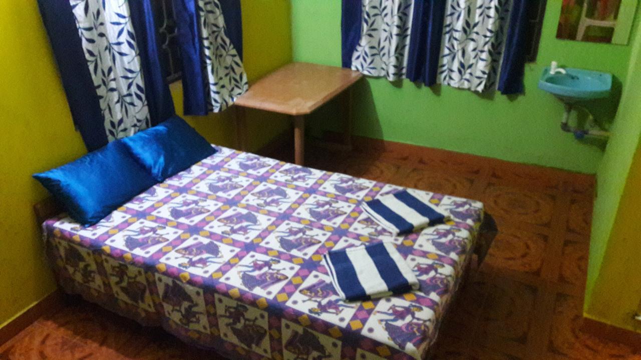 Savitri Guest House Arambol Extérieur photo
