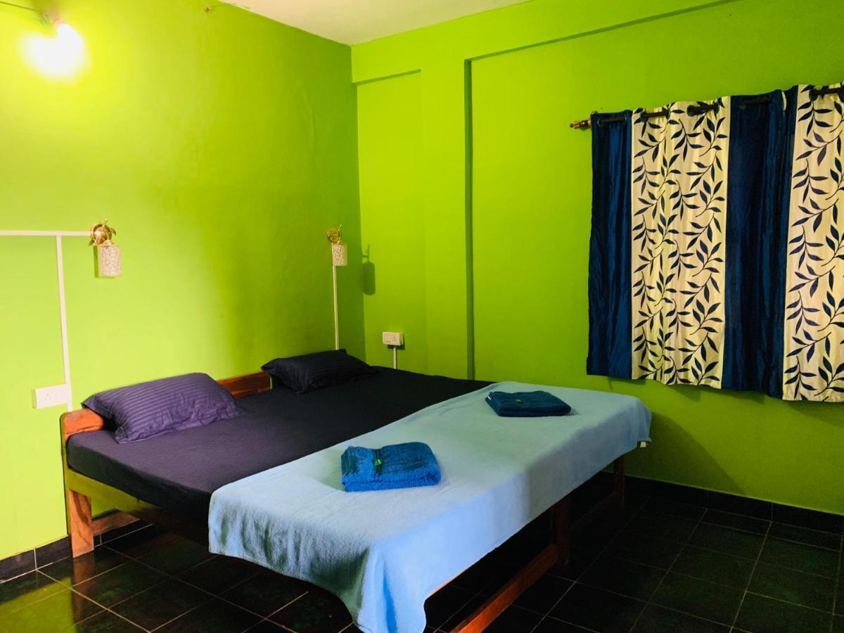 Savitri Guest House Arambol Extérieur photo